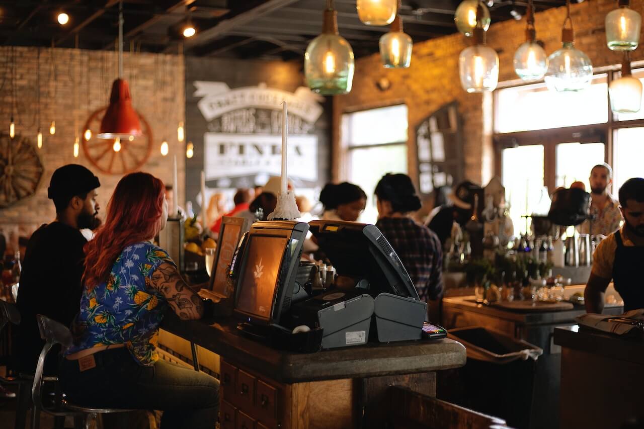 5 Restaurant Risk Management Strategies - StaffAny