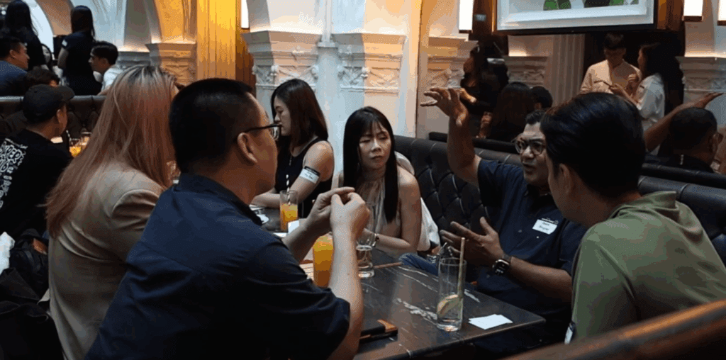 , Building a Food and Beverage Business When Margins Are Tight: Leaders&rsquo; Lounge Singapore @ Acid Bar